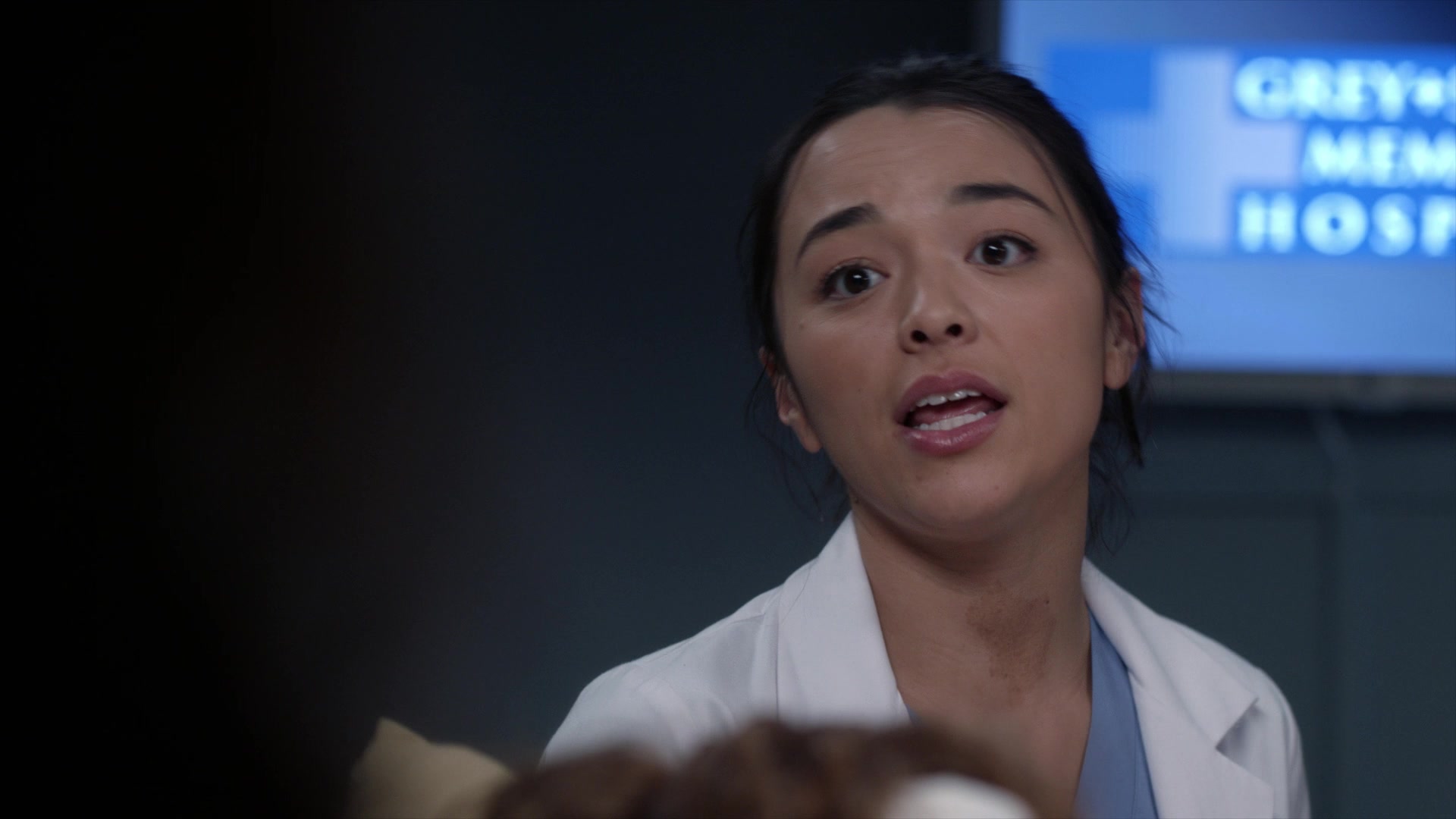 Greys_Anatomy_S19E10_1587.jpg