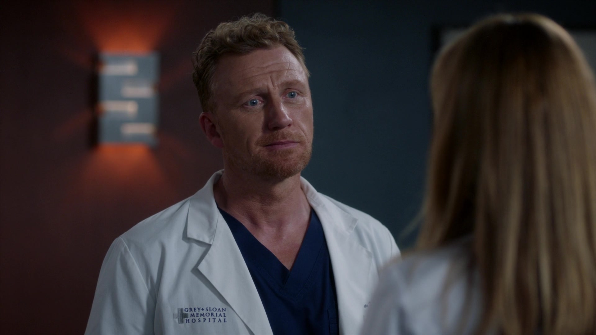 Greys_Anatomy_S19E10_1680.jpg