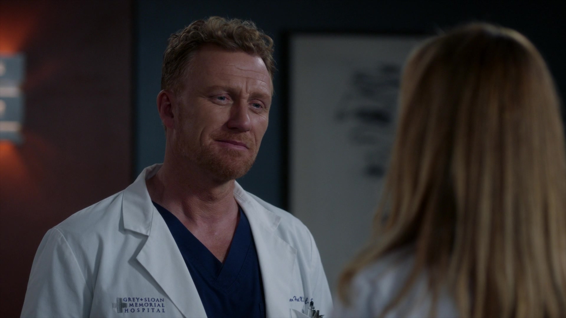 Greys_Anatomy_S19E10_1683.jpg