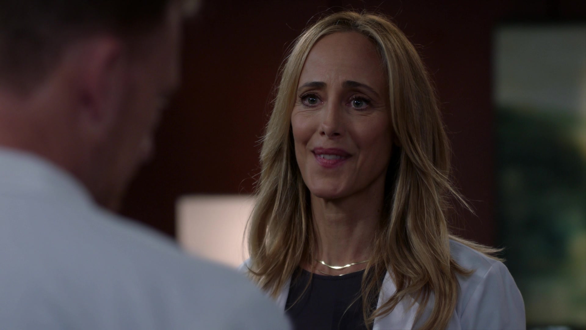 Greys_Anatomy_S19E10_1687.jpg