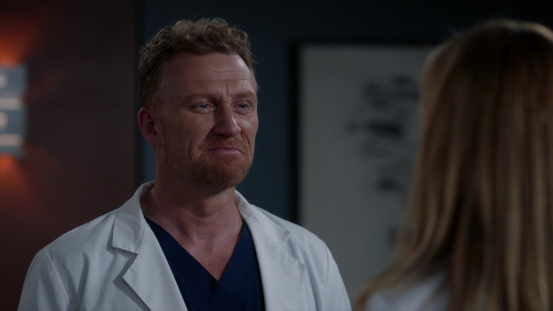 Greys_Anatomy_S19E10_1699.jpg