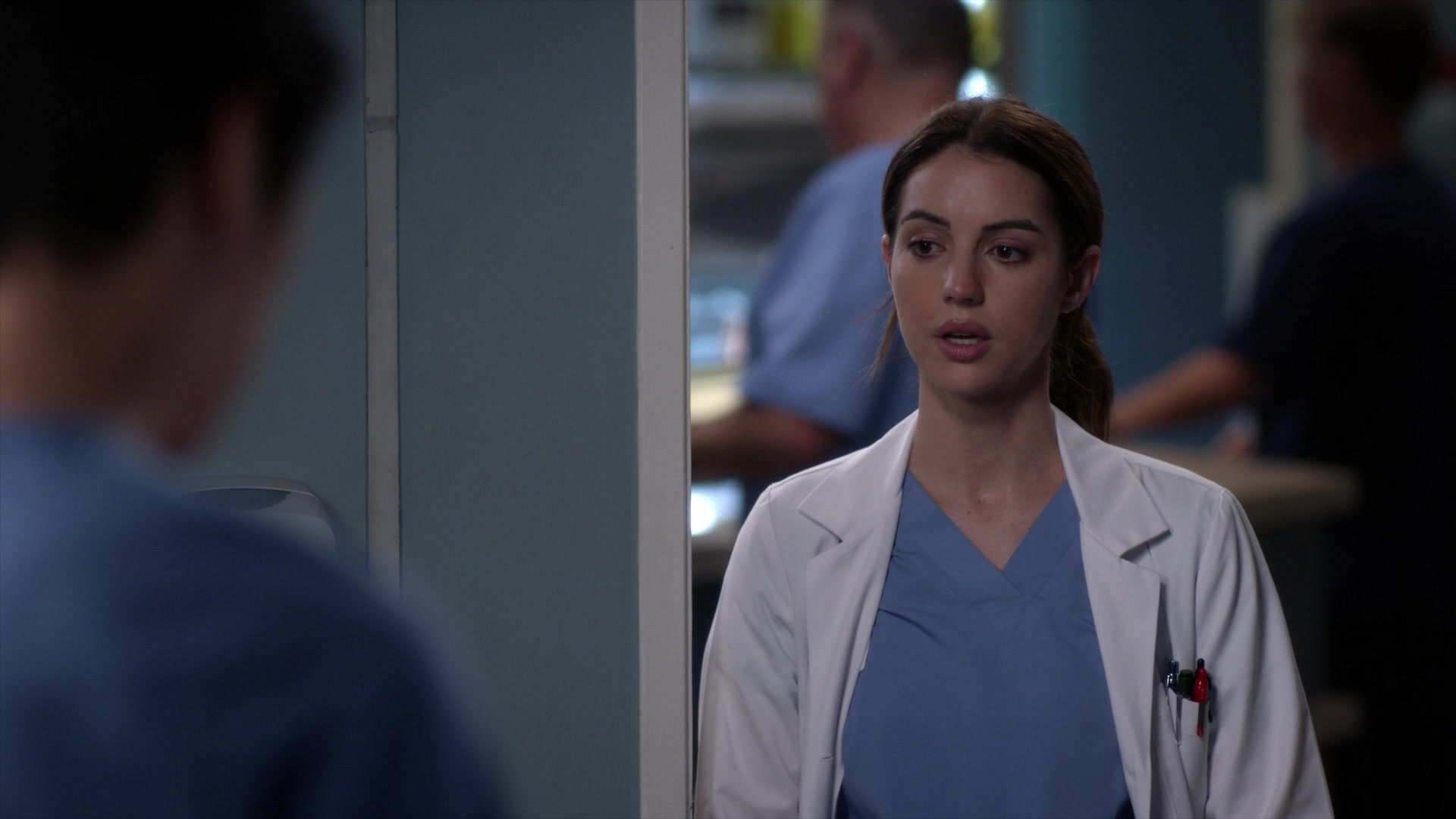 Greys_Anatomy_S19E10_1718.jpg