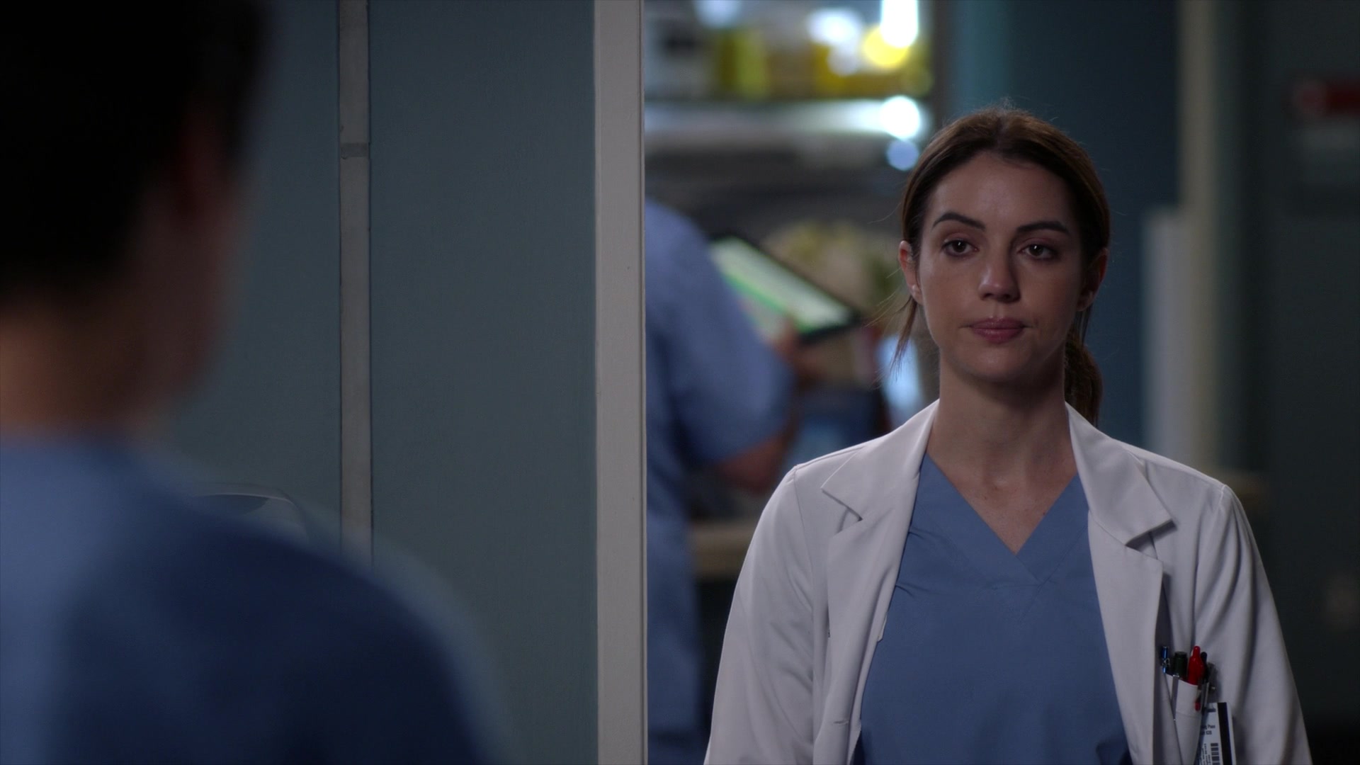 Greys_Anatomy_S19E10_1725.jpg
