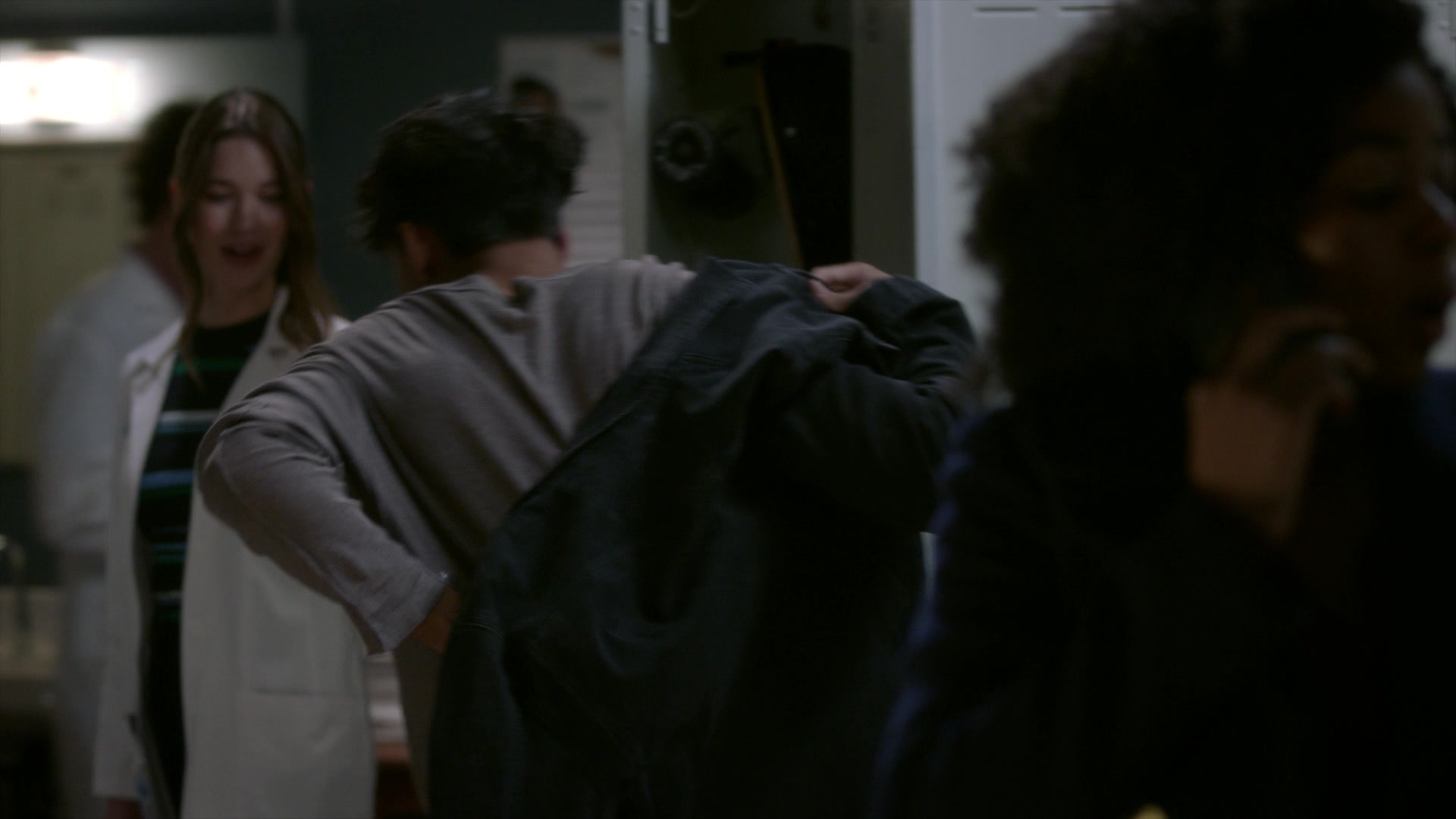 Greys_Anatomy_S19E10_1762.jpg