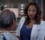 Greys_Anatomy_S19E10_0480.jpg
