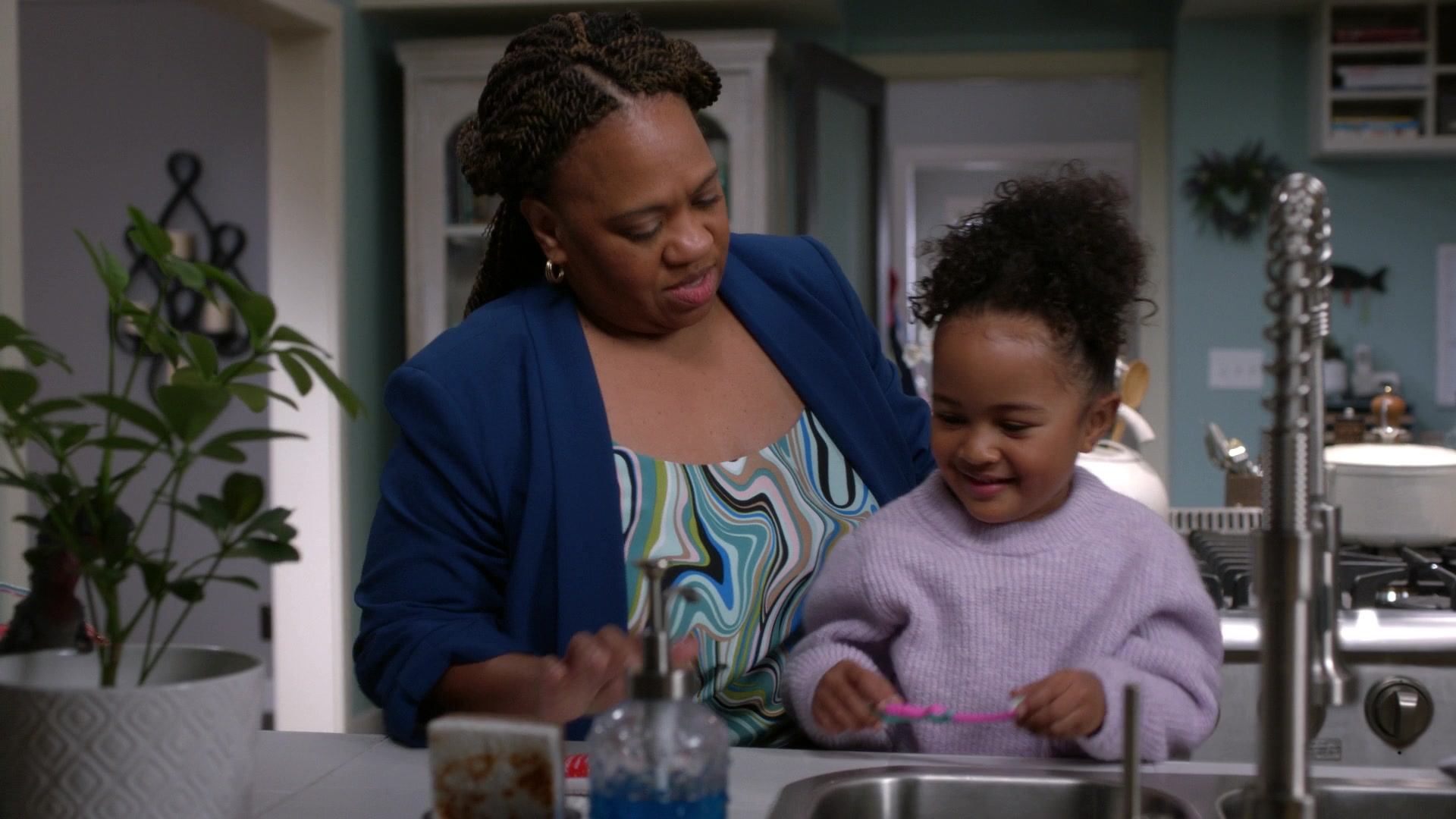 Greys_Anatomy_S19E11_0013.jpg