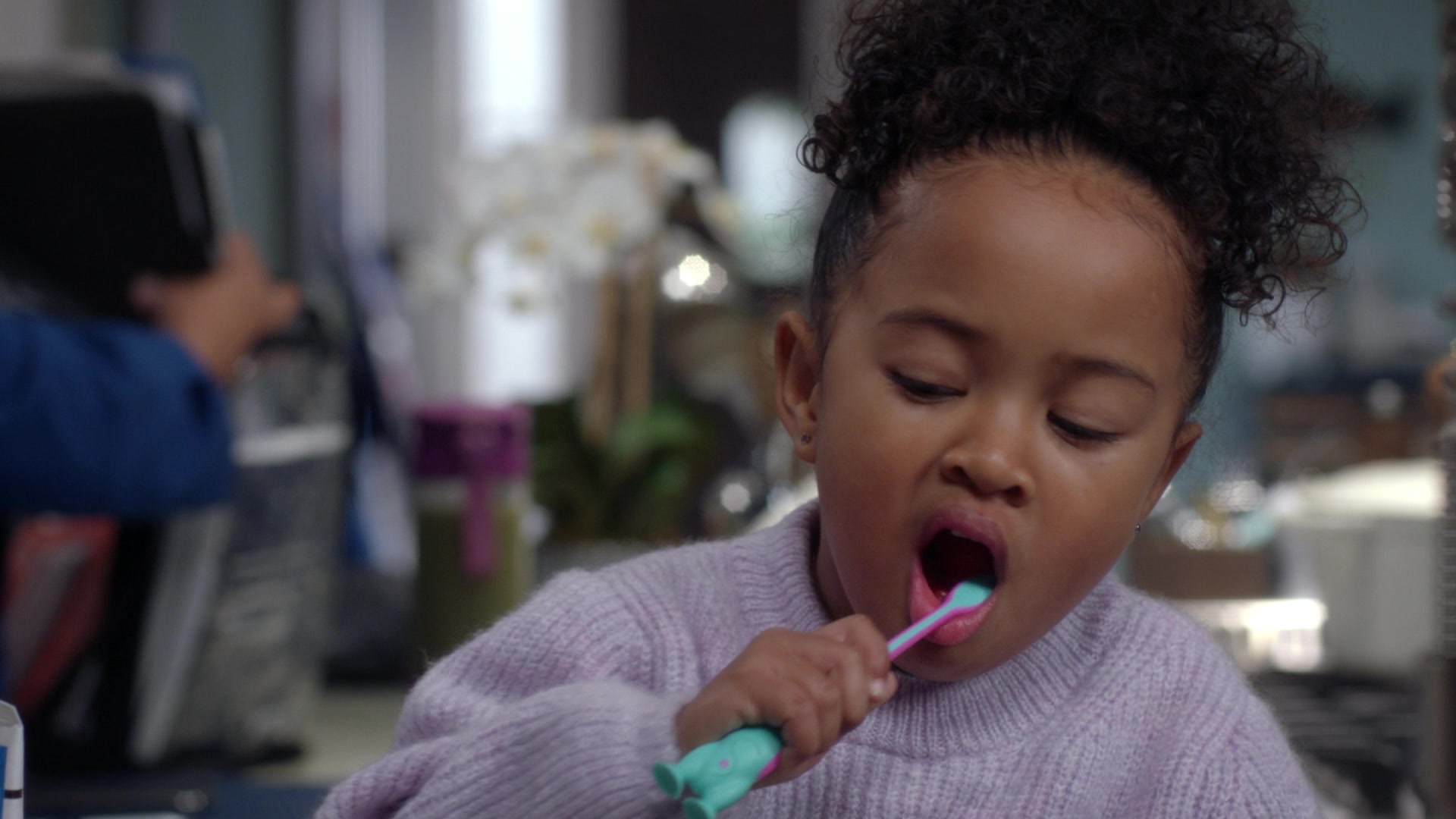 Greys_Anatomy_S19E11_0042.jpg