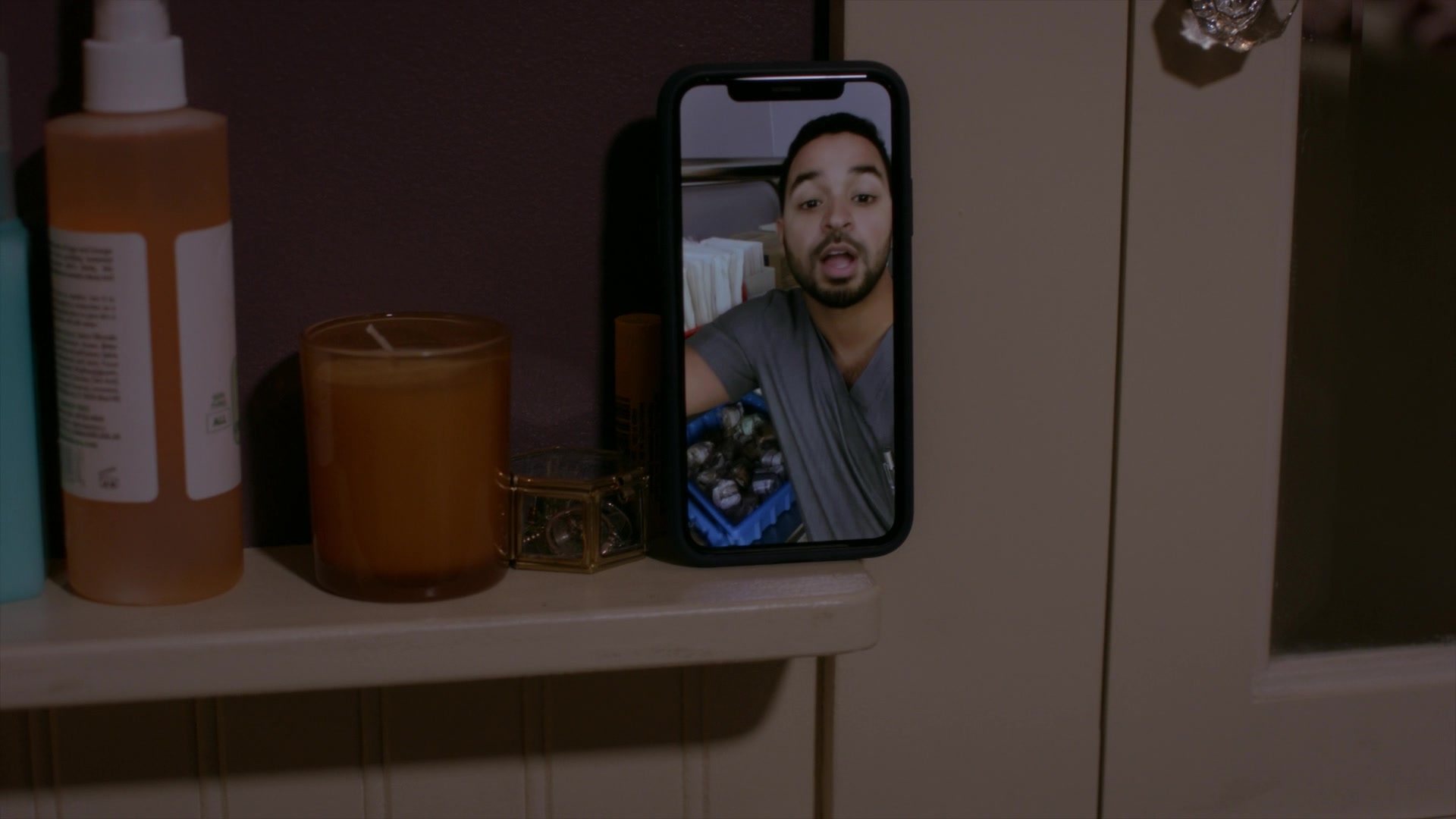 Greys_Anatomy_S19E11_0048.jpg