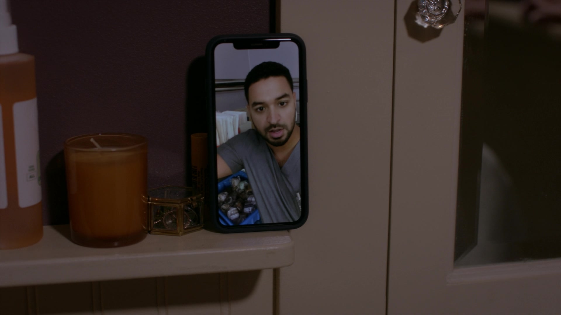 Greys_Anatomy_S19E11_0049.jpg