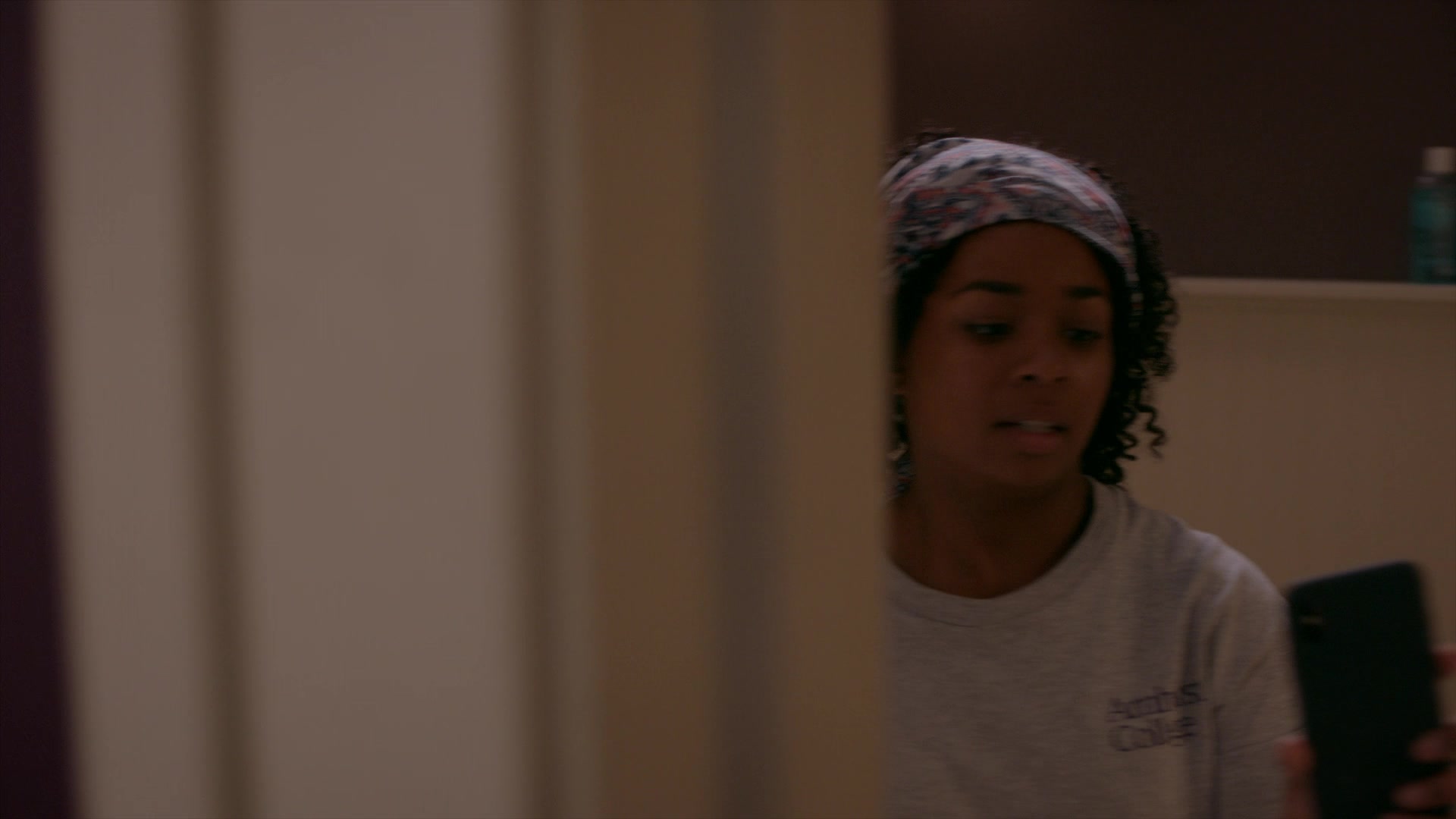 Greys_Anatomy_S19E11_0053.jpg