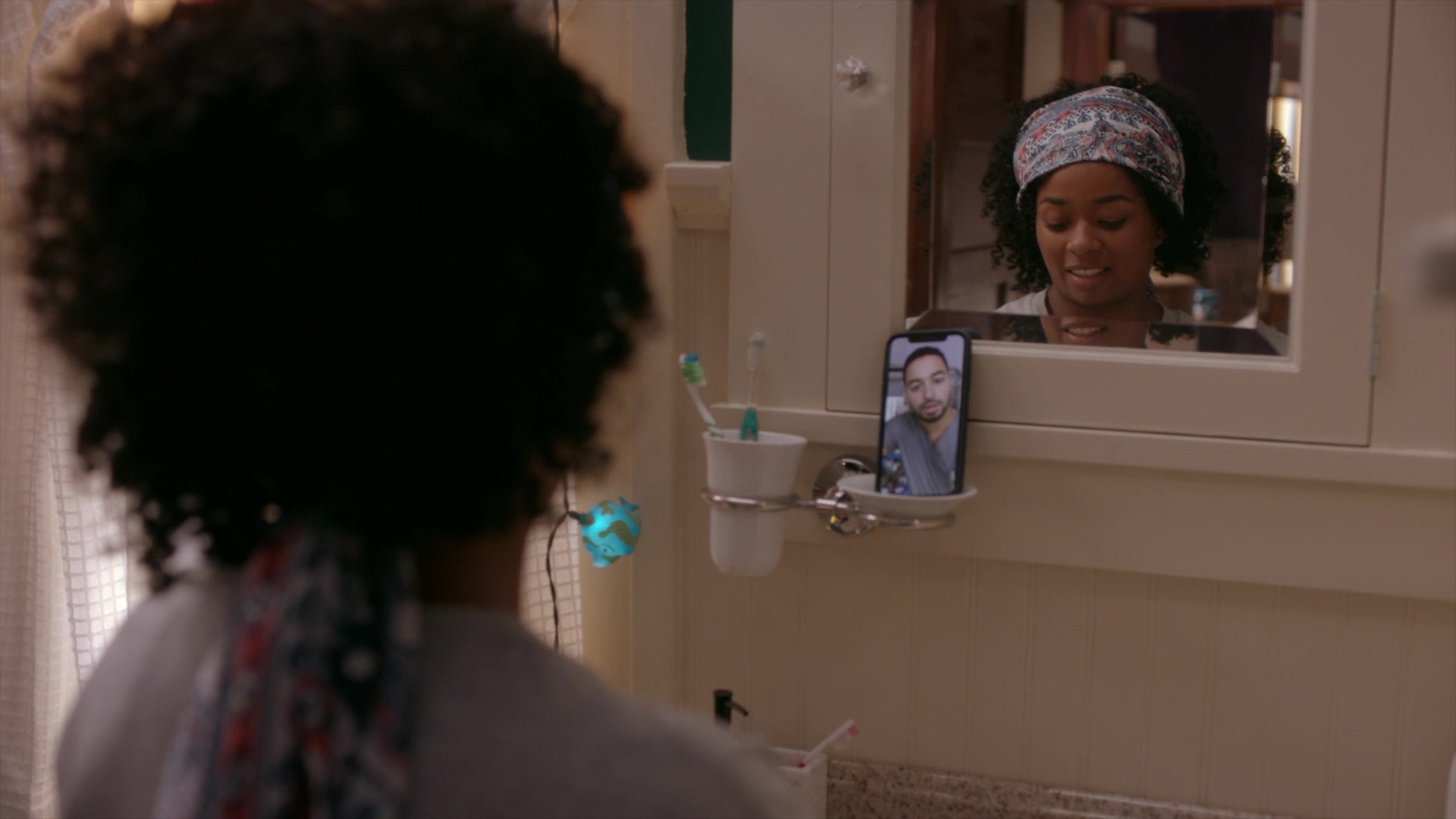 Greys_Anatomy_S19E11_0065.jpg