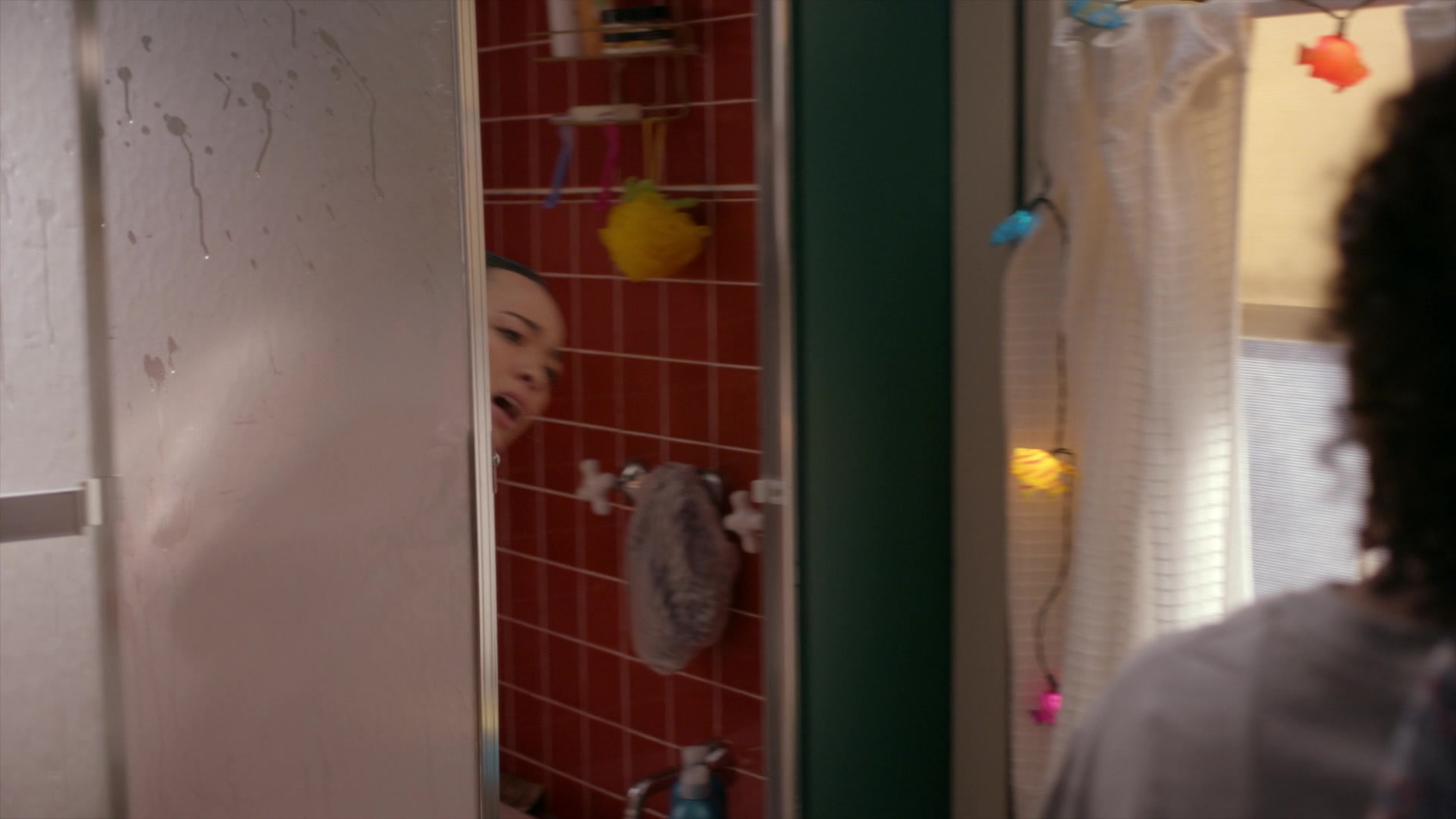 Greys_Anatomy_S19E11_0071.jpg
