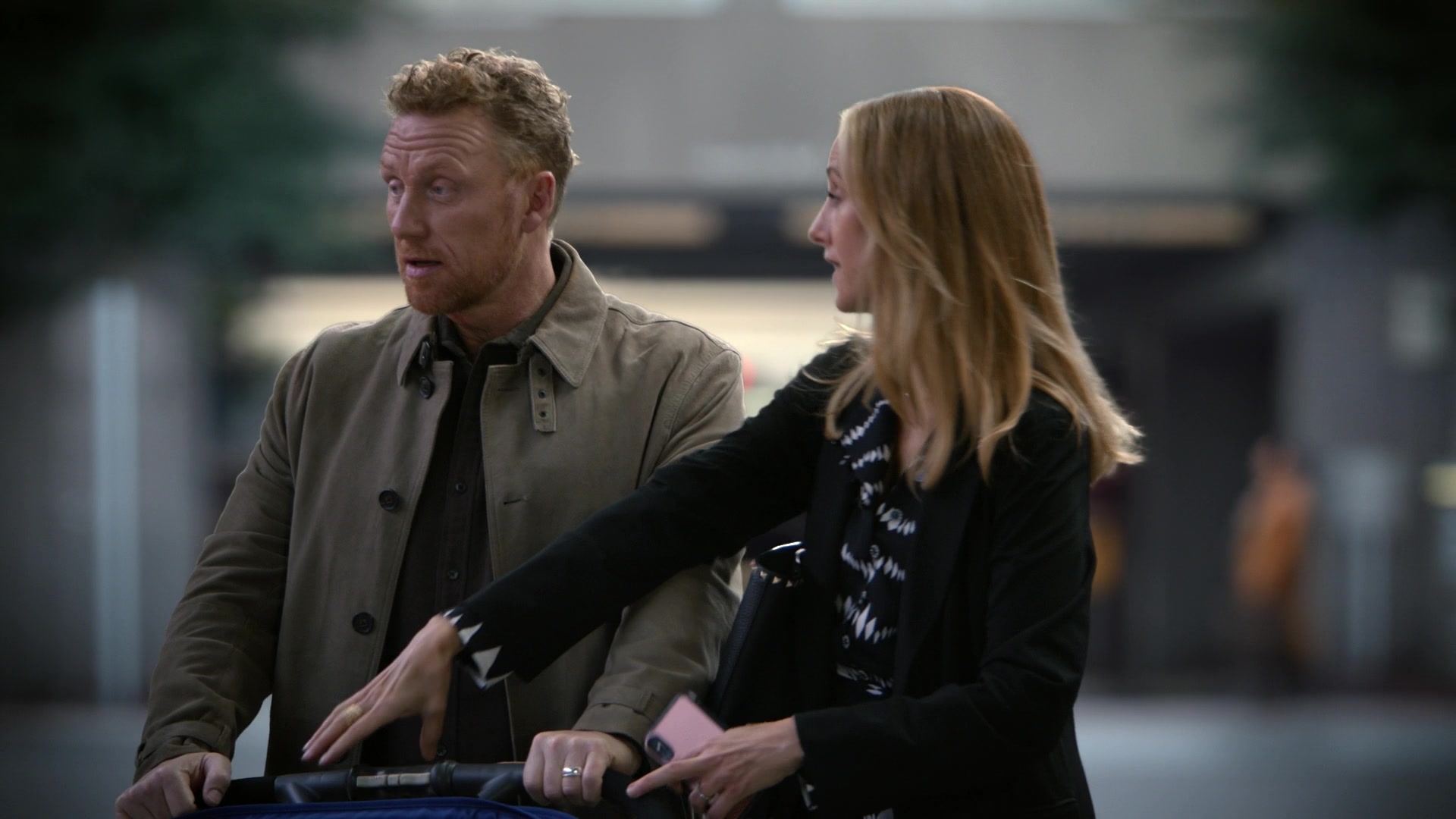 Greys_Anatomy_S19E11_0101.jpg