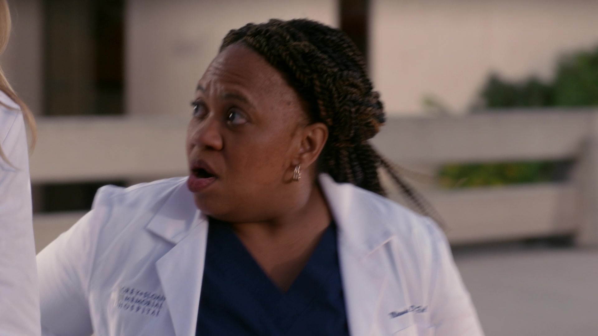 Greys_Anatomy_S19E11_0148.jpg