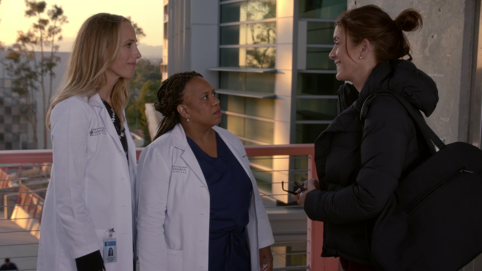 Greys_Anatomy_S19E11_0175.jpg
