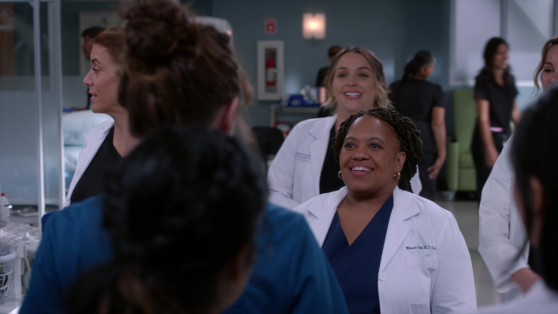 Greys_Anatomy_S19E11_0200.jpg