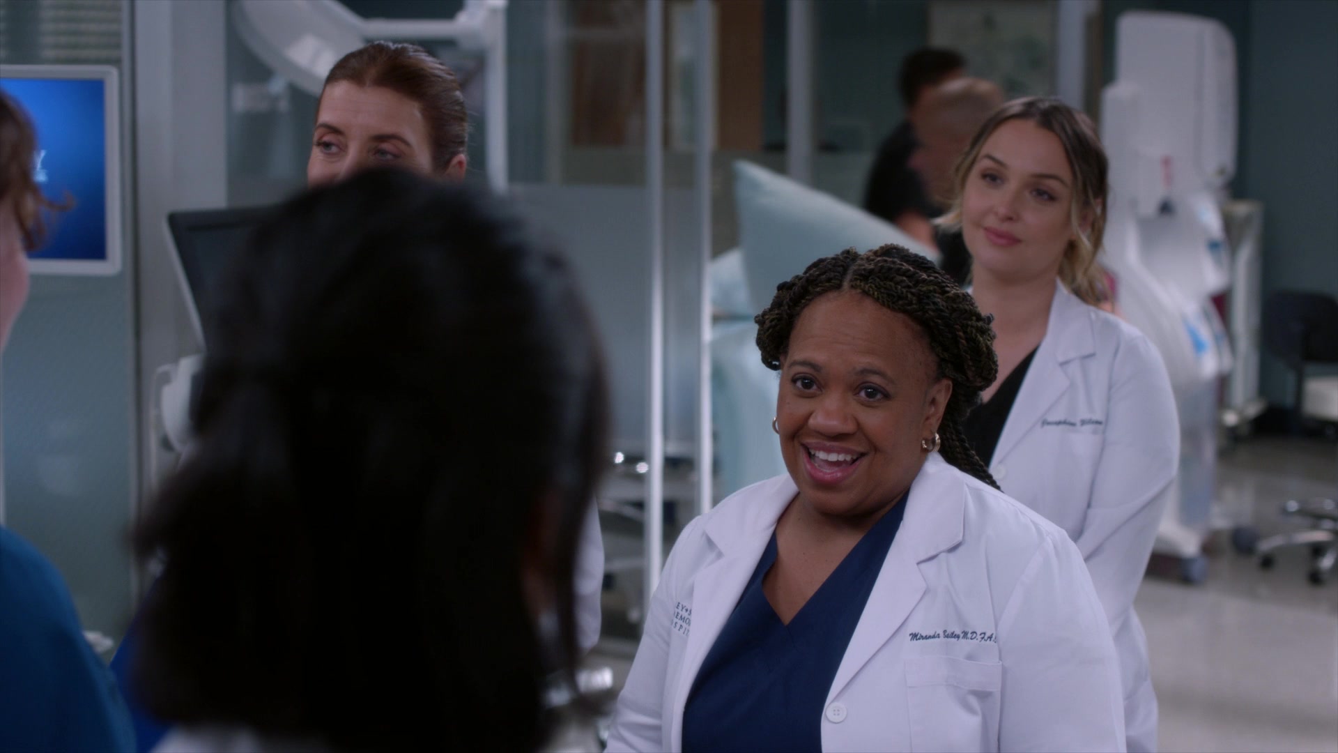 Greys_Anatomy_S19E11_0204.jpg
