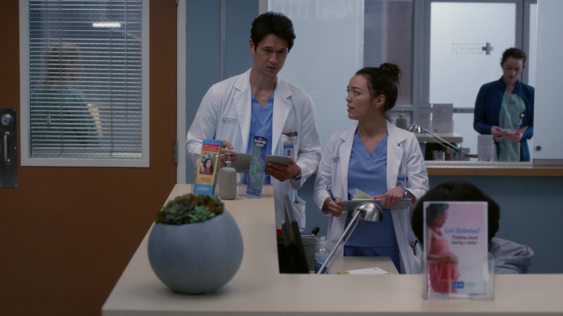 Greys_Anatomy_S19E11_0256.jpg