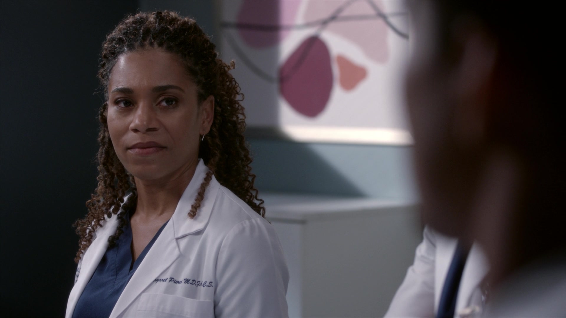 Greys_Anatomy_S19E11_0317.jpg