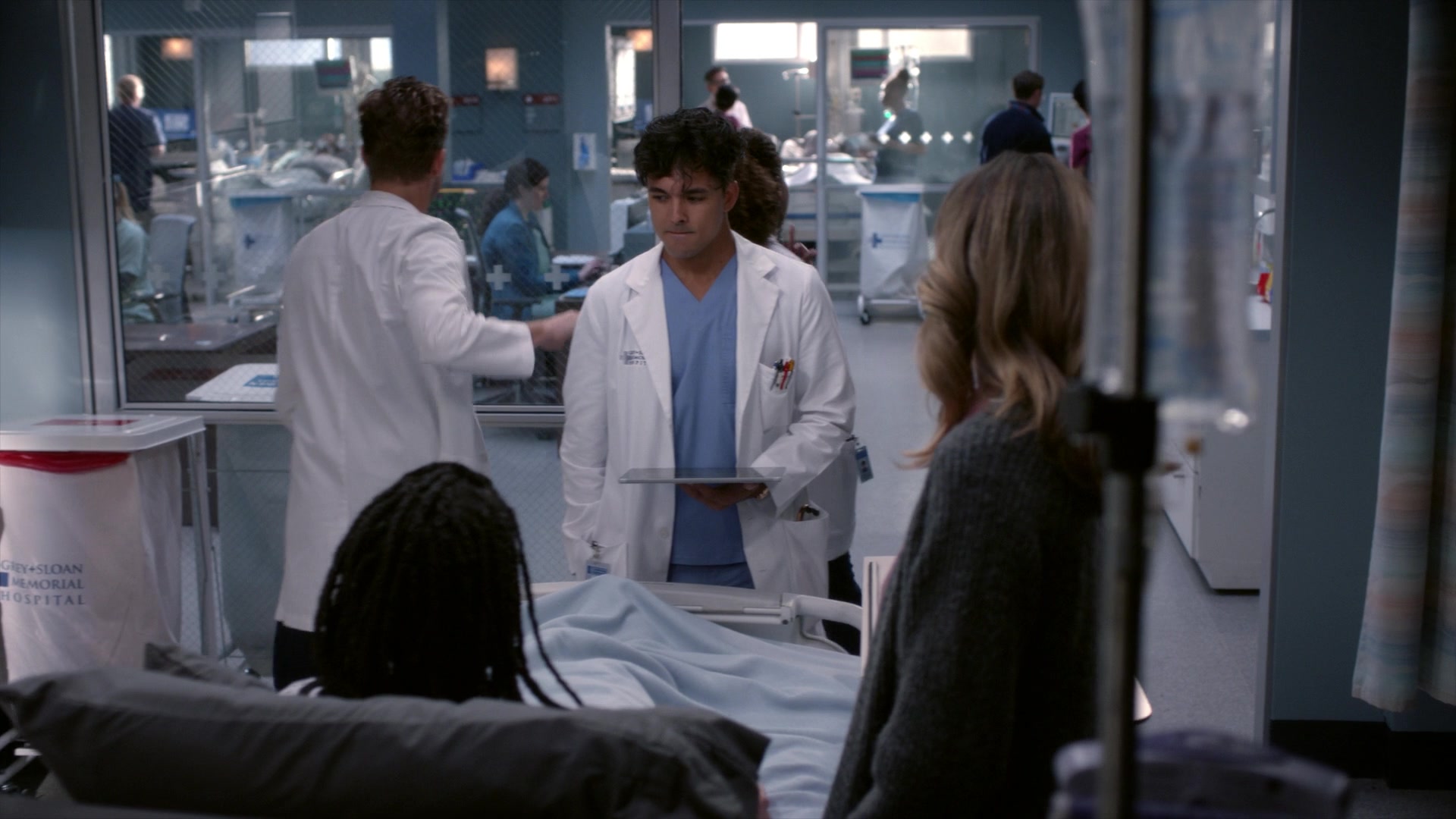 Greys_Anatomy_S19E11_0326.jpg
