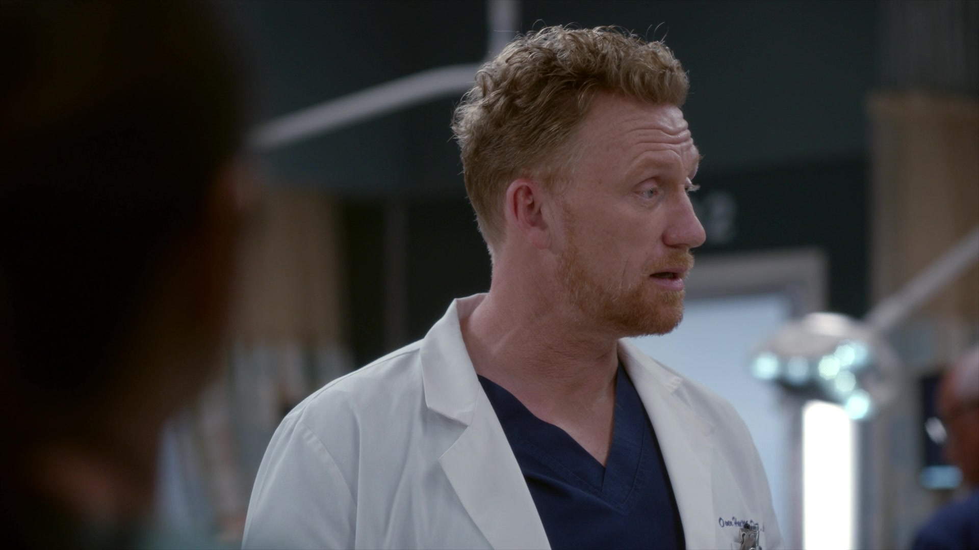 Greys_Anatomy_S19E11_0344.jpg