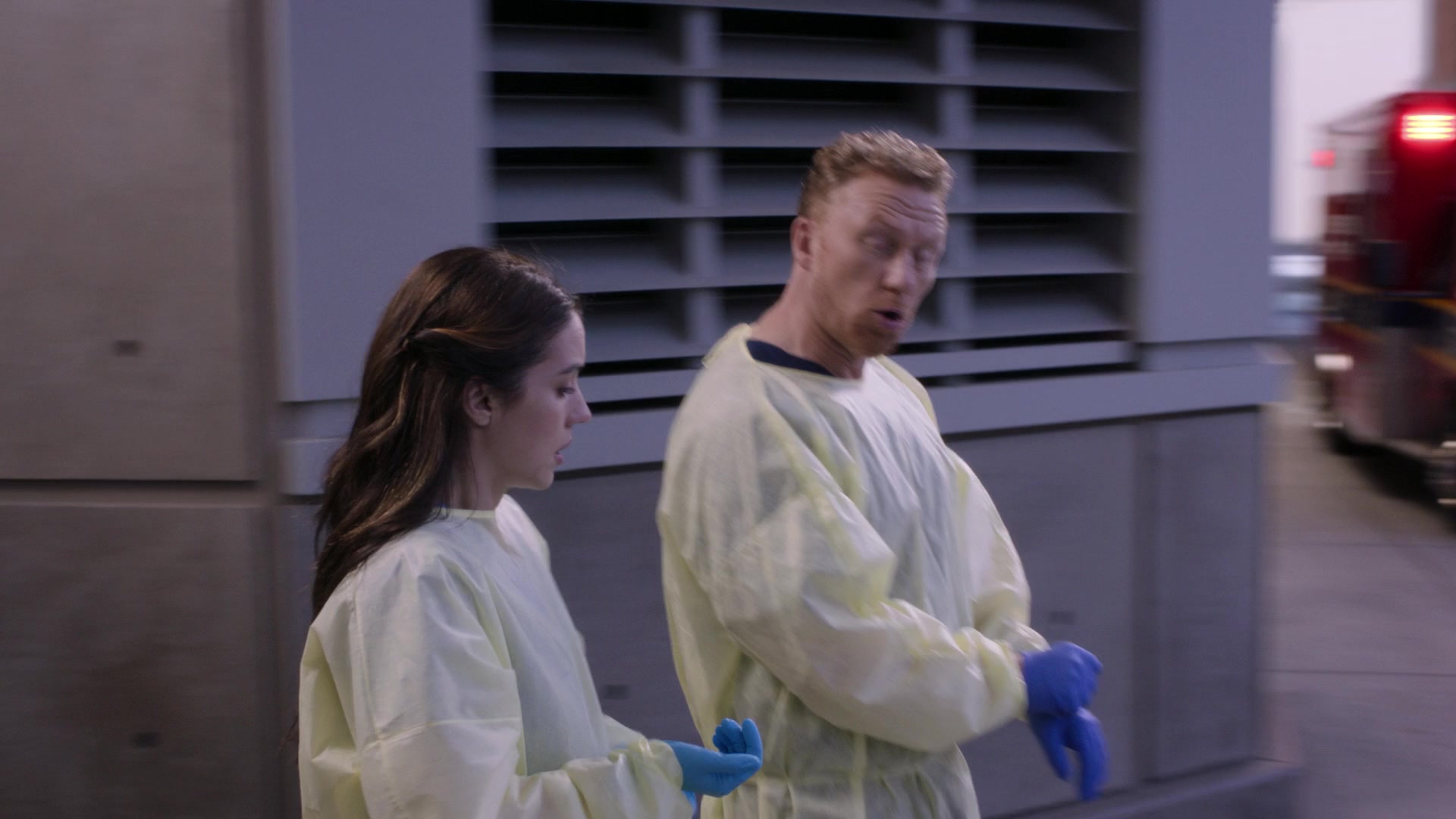 Greys_Anatomy_S19E11_0407.jpg