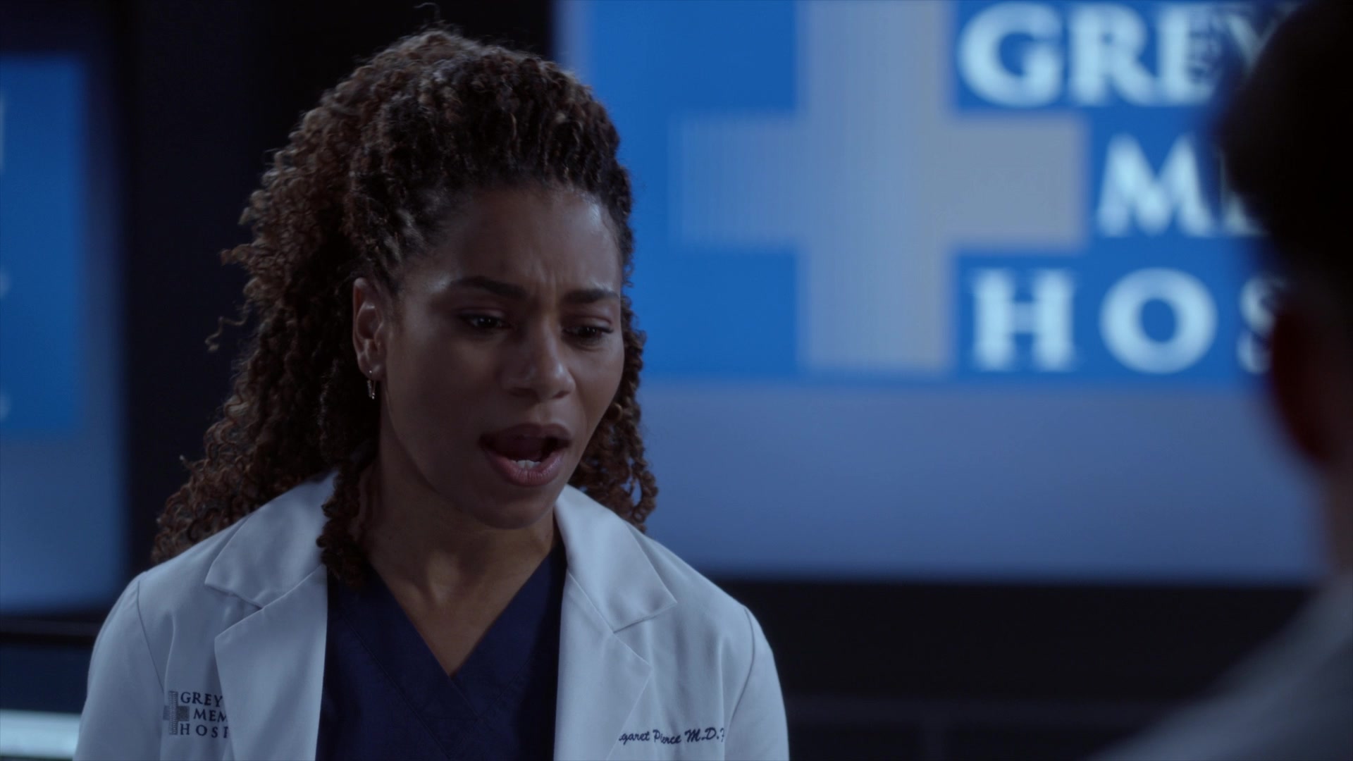 Greys_Anatomy_S19E11_0583.jpg