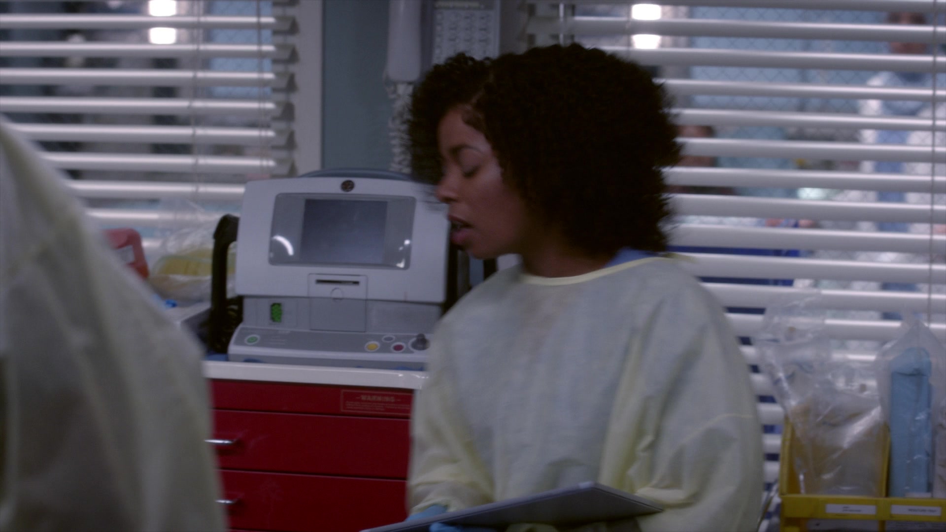Greys_Anatomy_S19E11_0601.jpg