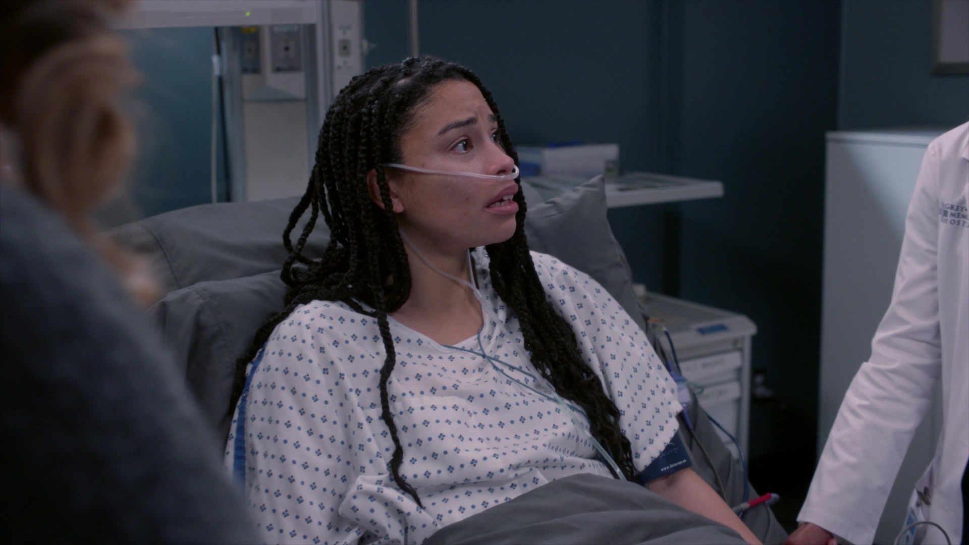Greys_Anatomy_S19E11_0628.jpg
