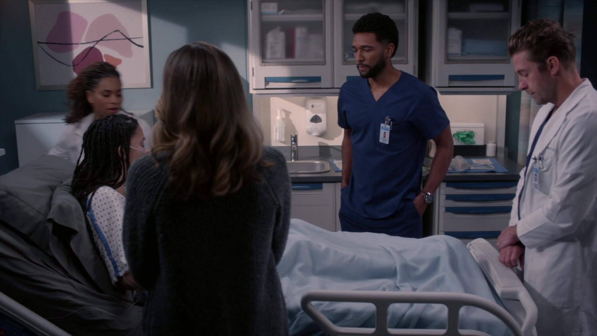 Greys_Anatomy_S19E11_0654.jpg