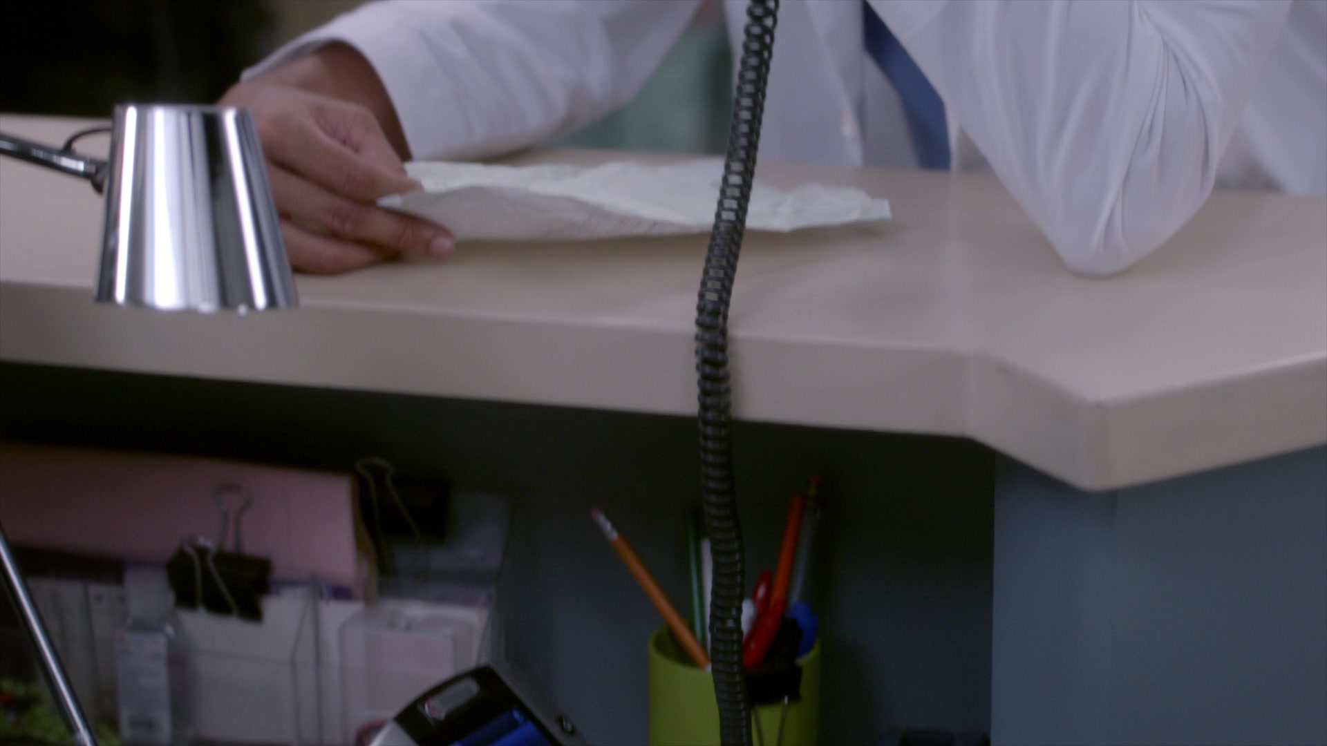 Greys_Anatomy_S19E11_0751.jpg