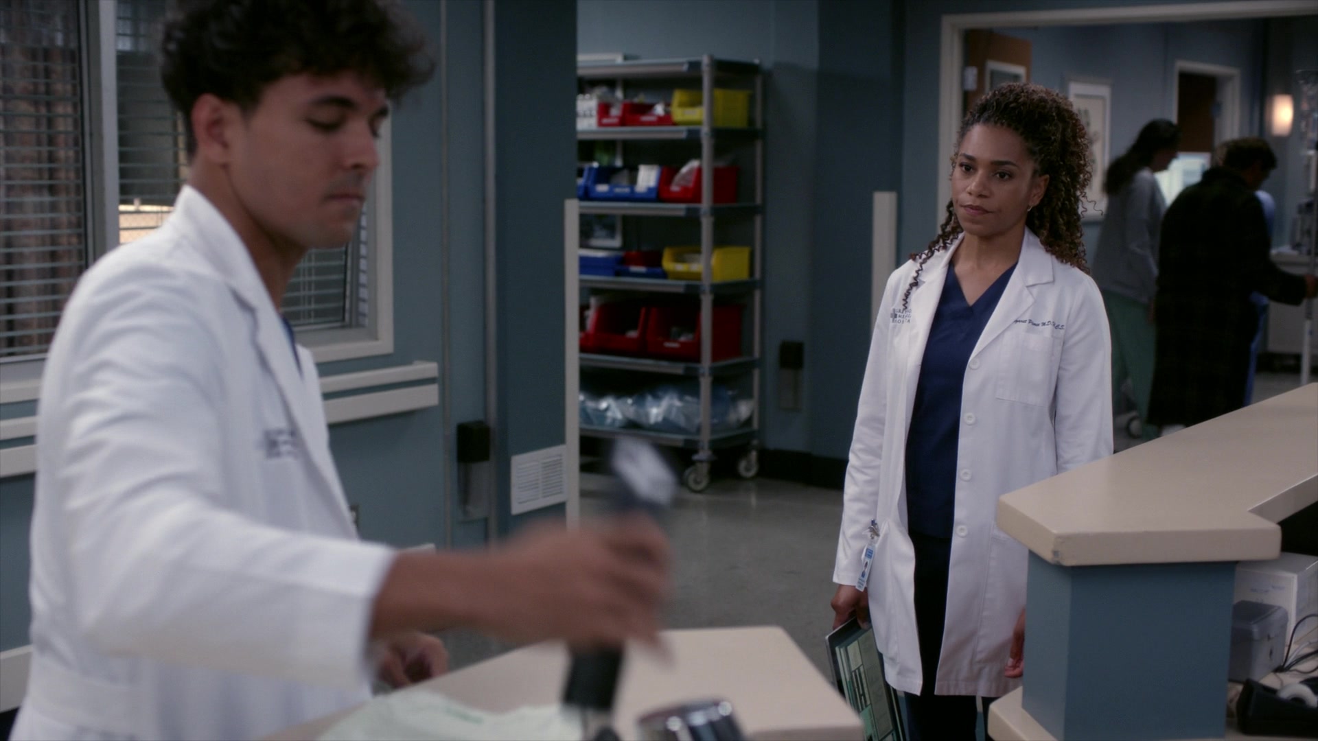 Greys_Anatomy_S19E11_0760.jpg