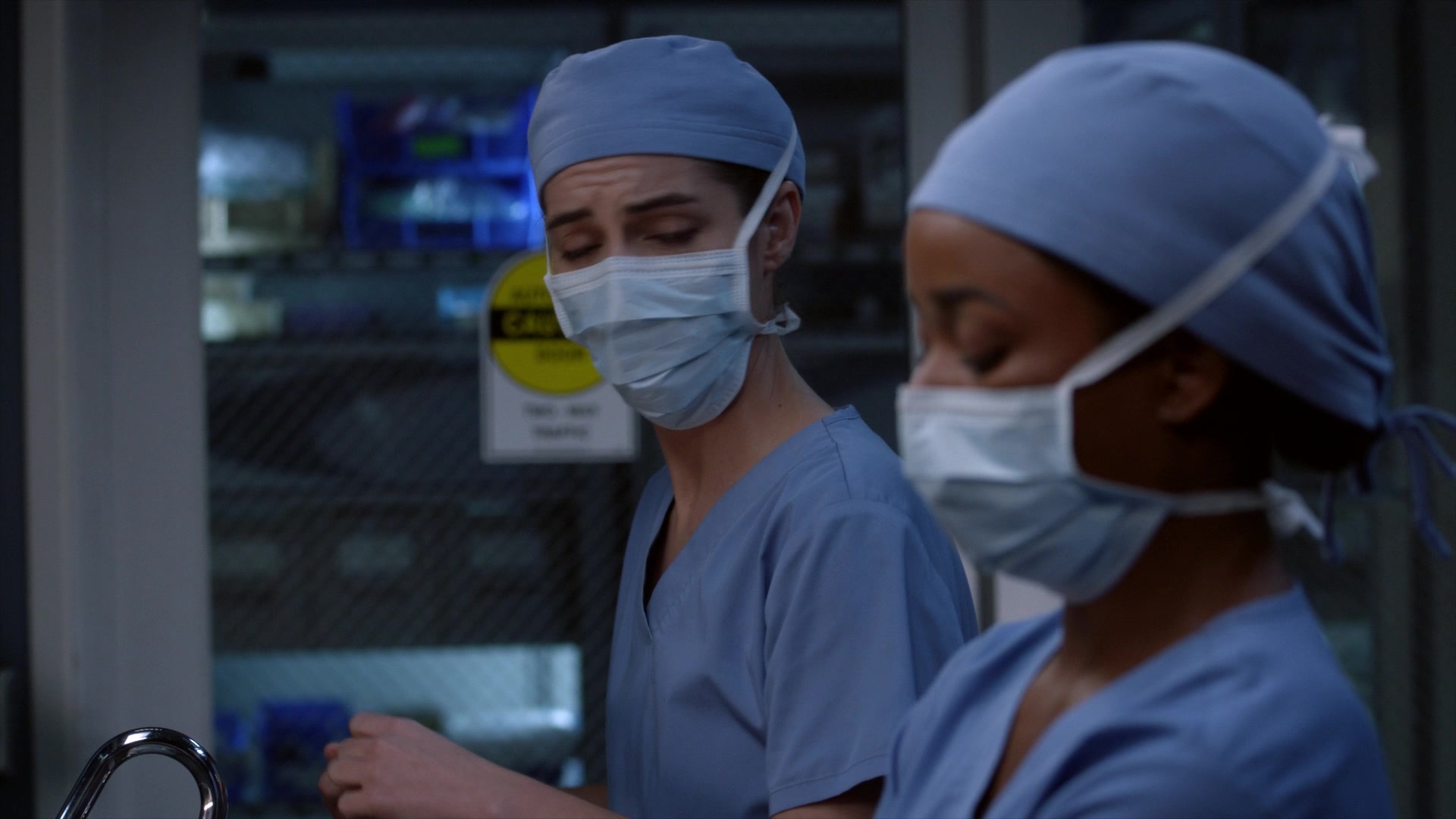 Greys_Anatomy_S19E11_0823.jpg