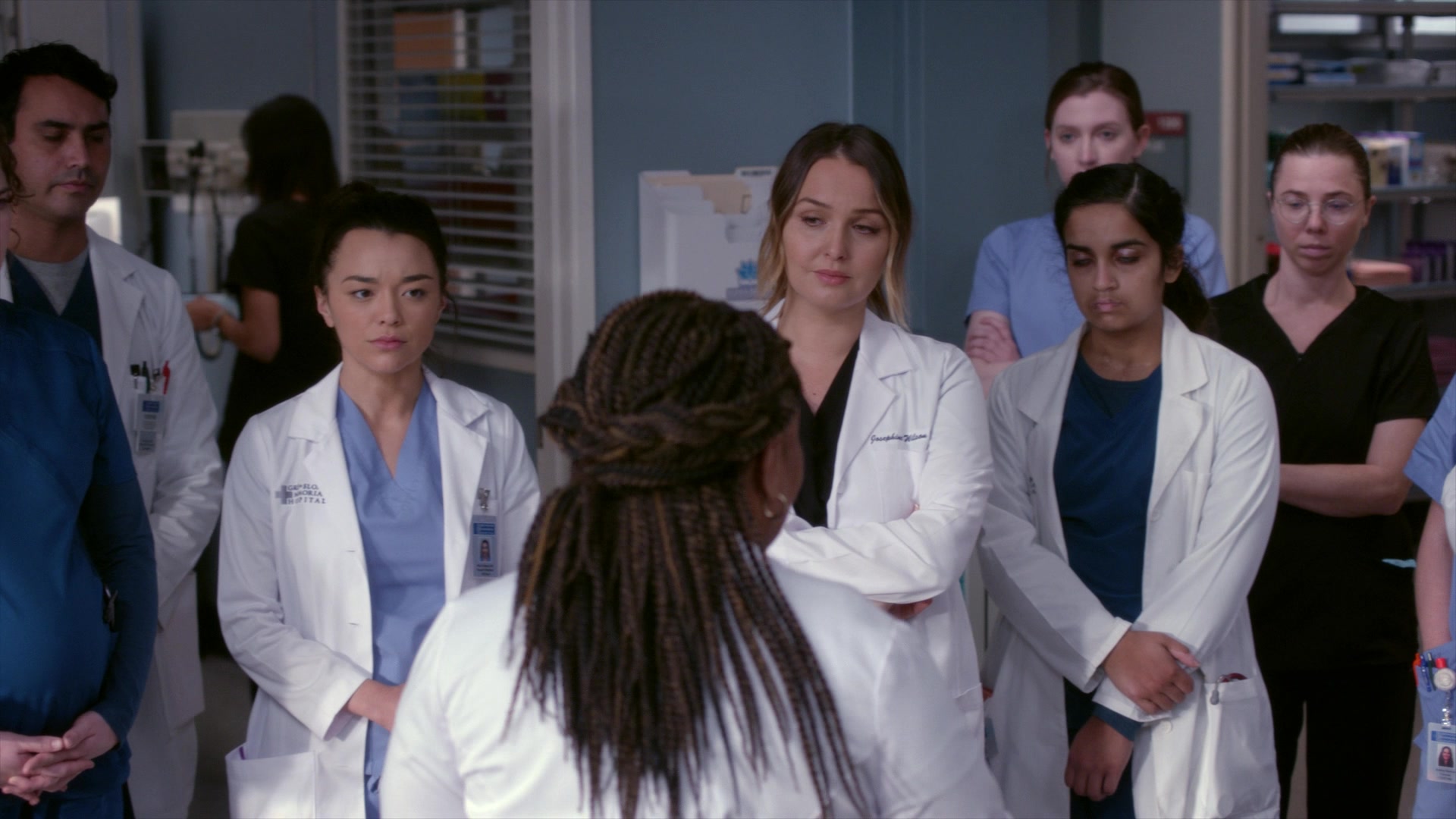 Greys_Anatomy_S19E11_1124.jpg