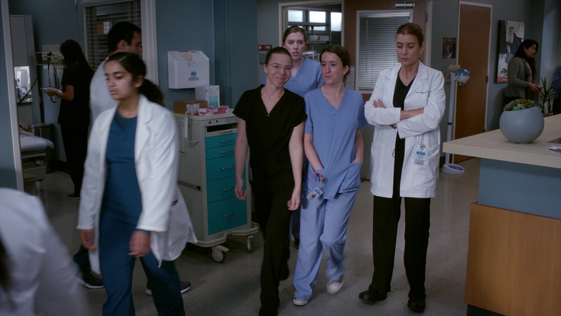 Greys_Anatomy_S19E11_1140.jpg