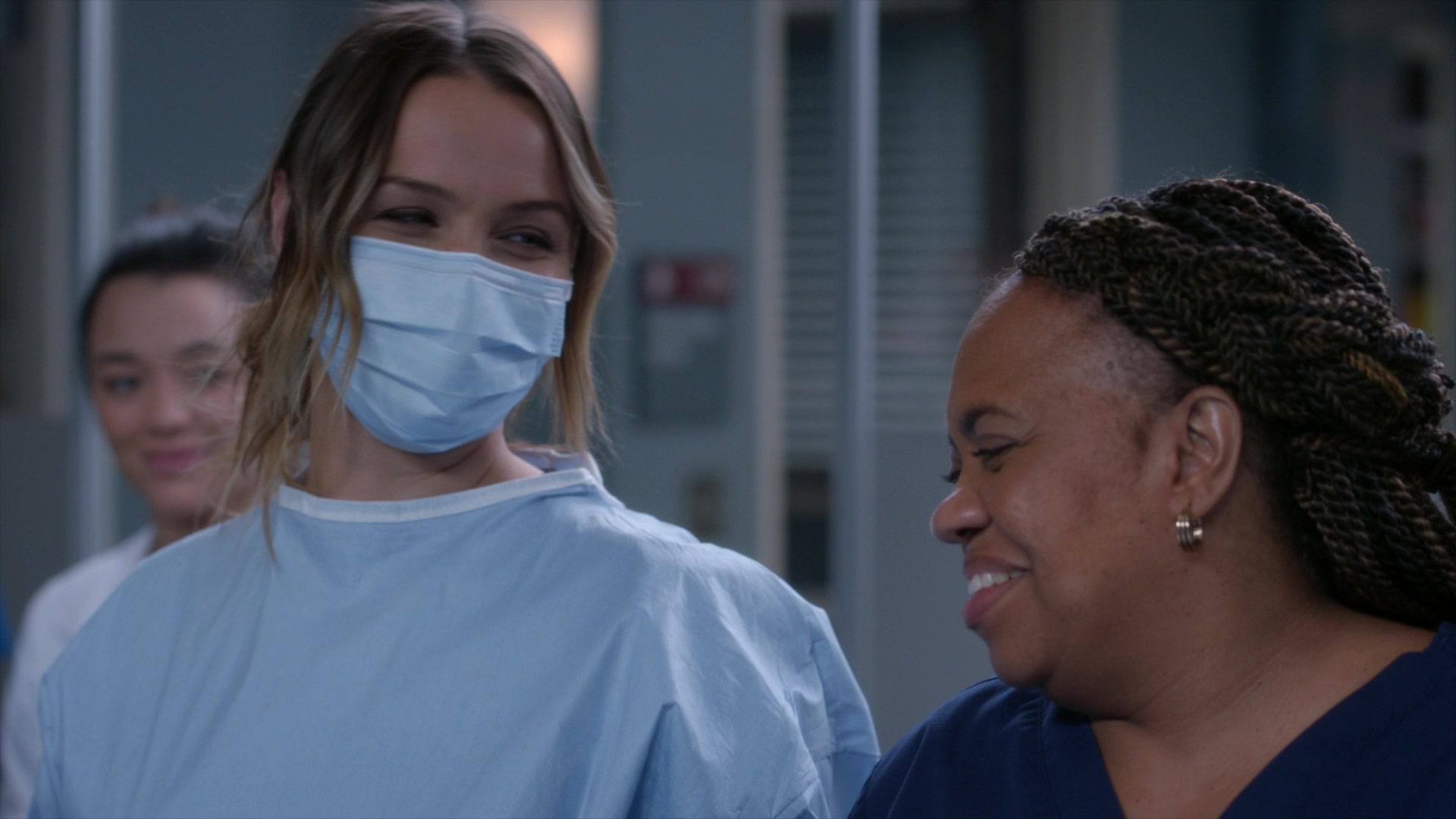 Greys_Anatomy_S19E11_1647.jpg