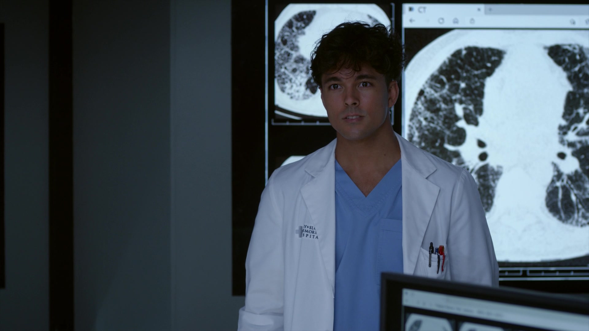 Greys_Anatomy_S19E11_1832.jpg