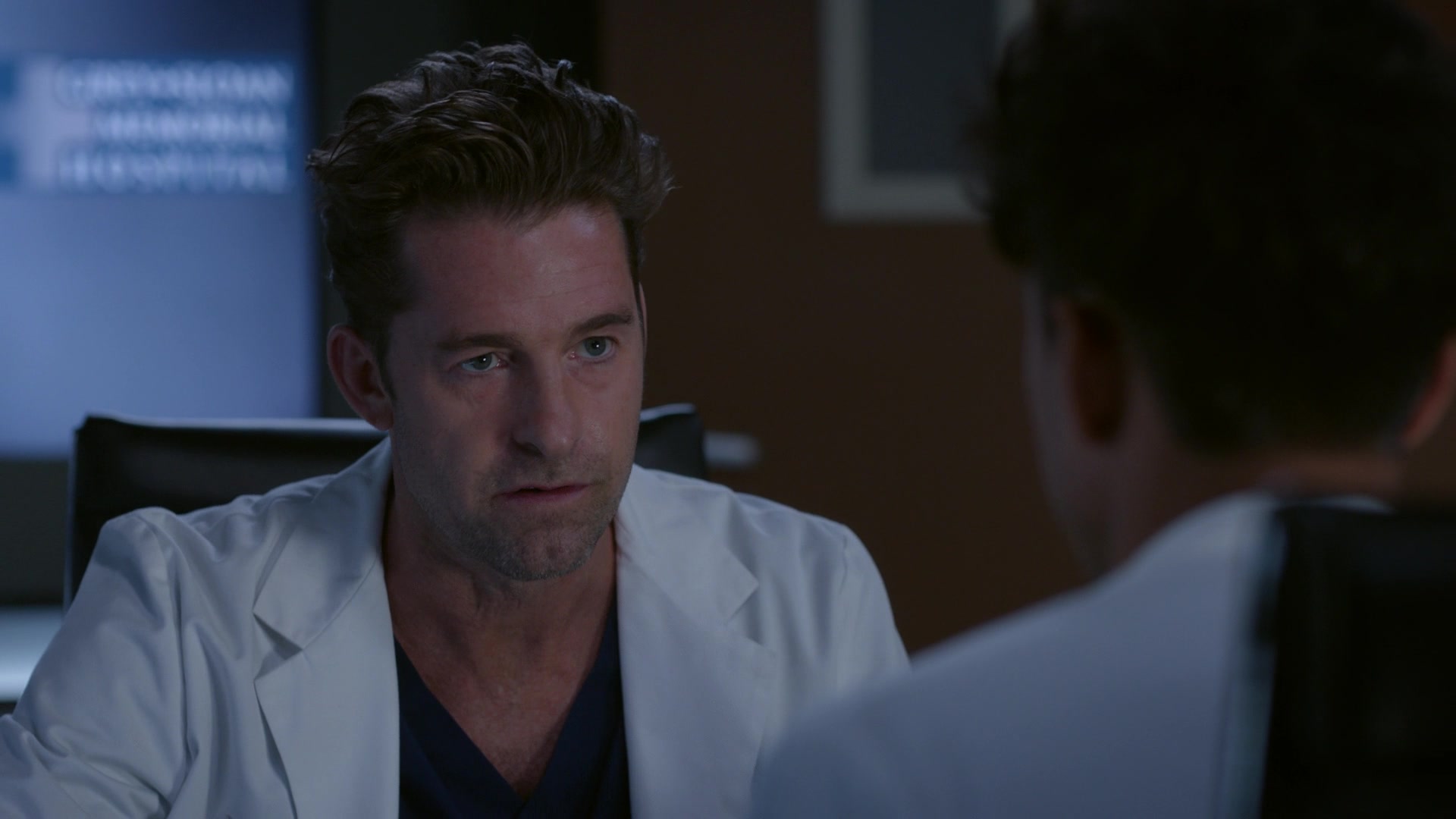 Greys_Anatomy_S19E11_1874.jpg