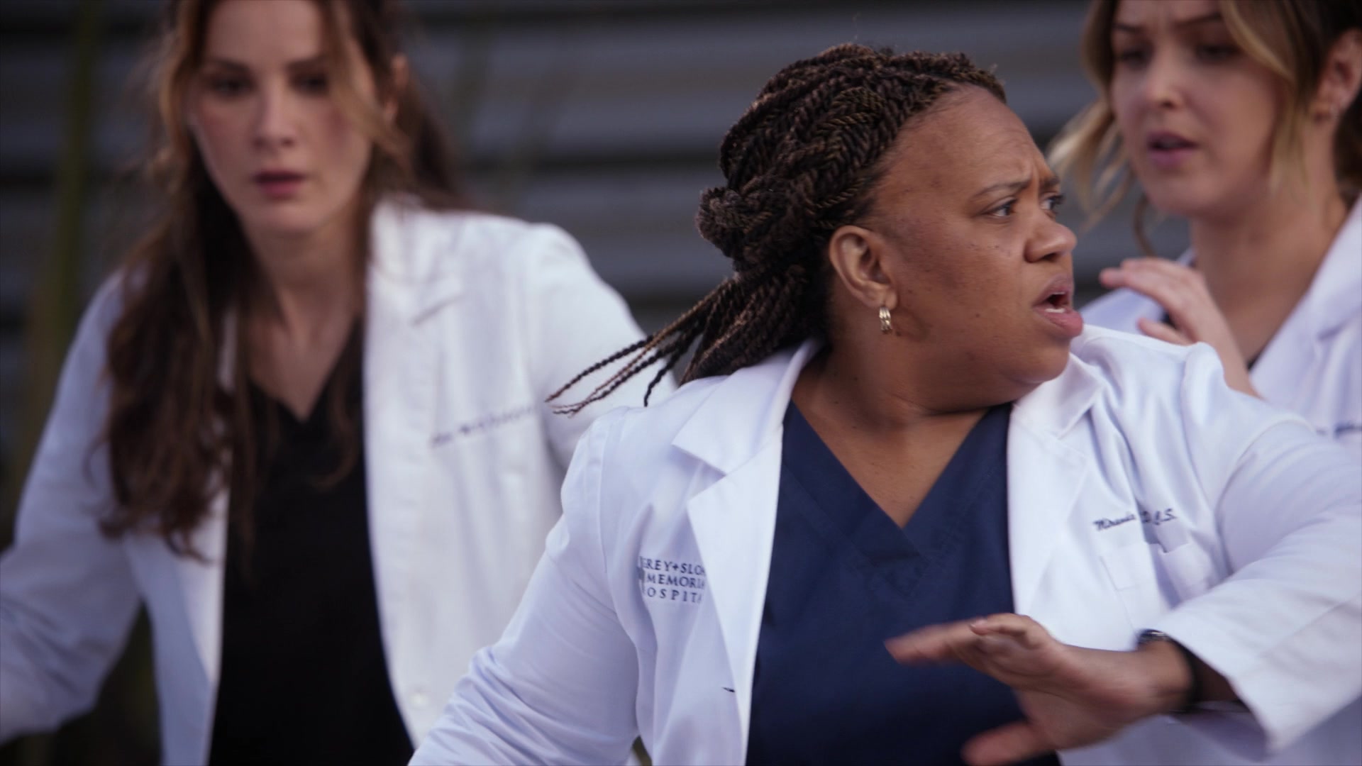 Greys_Anatomy_S19E11_2011.jpg