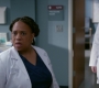 Greys_Anatomy_S19E11_1070.jpg