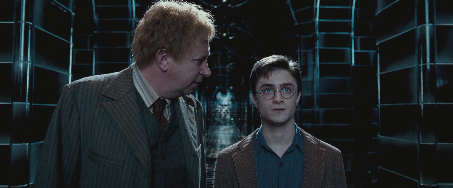 Archiveofourown harry. Гарри 2007. Гарри Поттер 5 часть. Гарри Поттер и орден Феникса фильм 2007. Гарри Поттер и орден Феникса лордфильм.