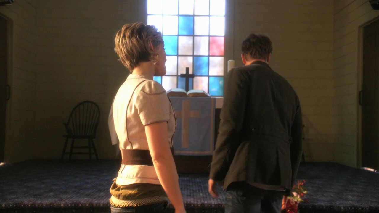 1021Smallville0216.jpg