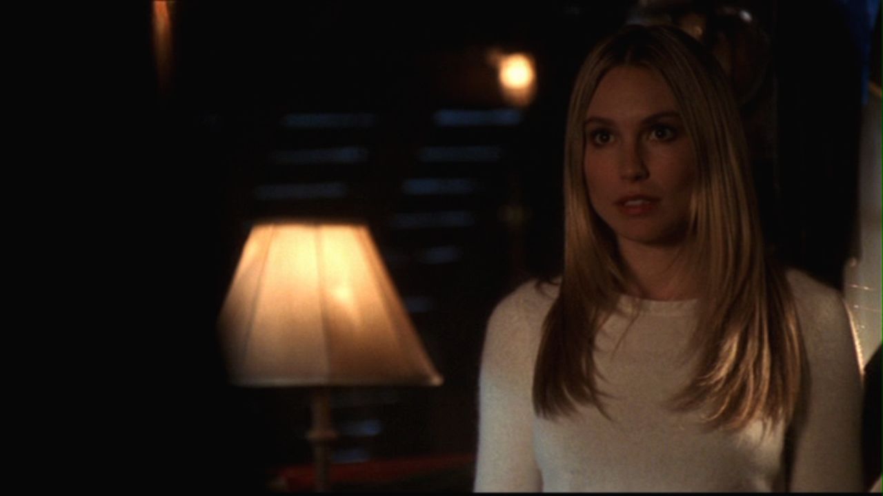 411Smallville0103.jpg