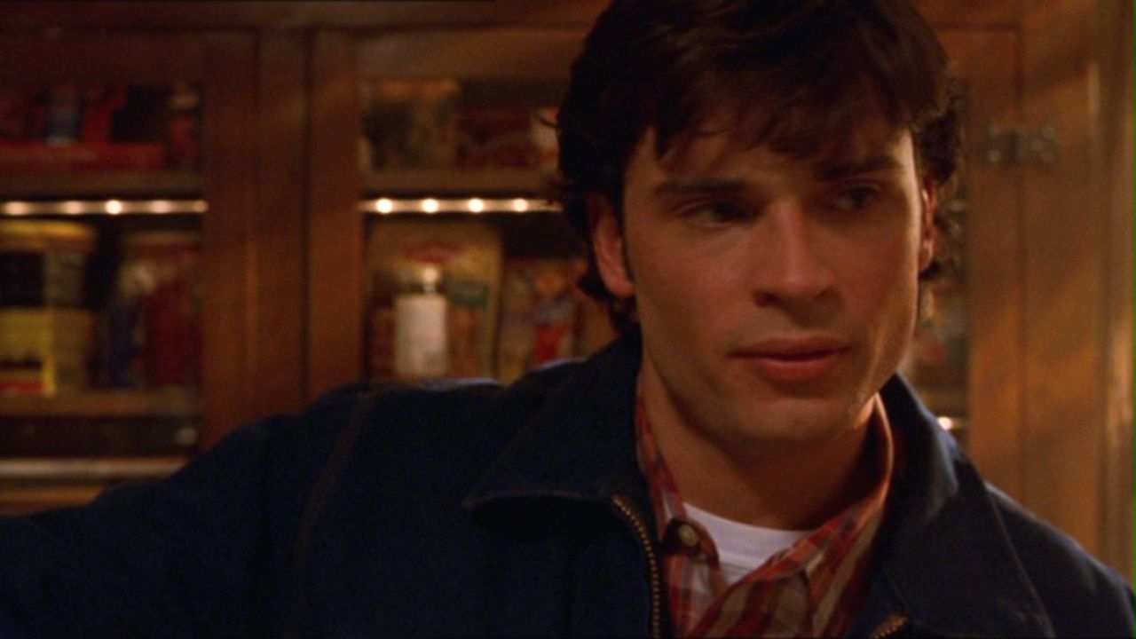 419Smallville0119.jpg