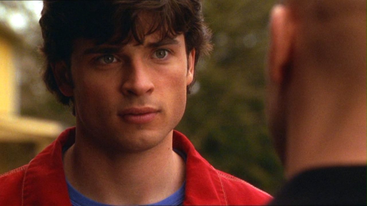 419Smallville1015.jpg