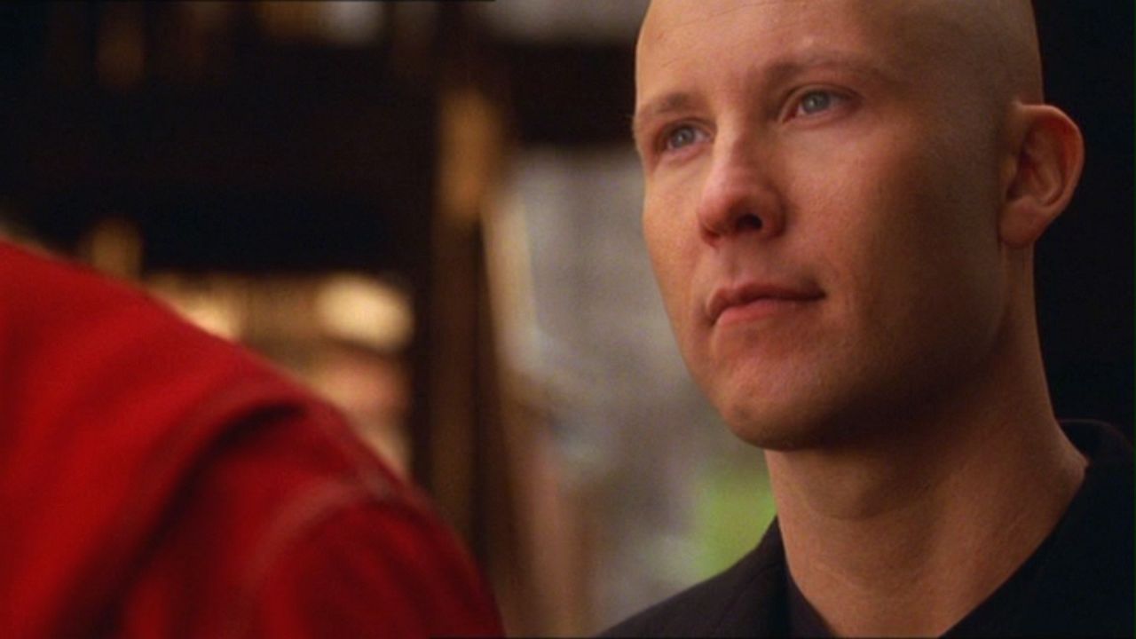 419Smallville1017.jpg