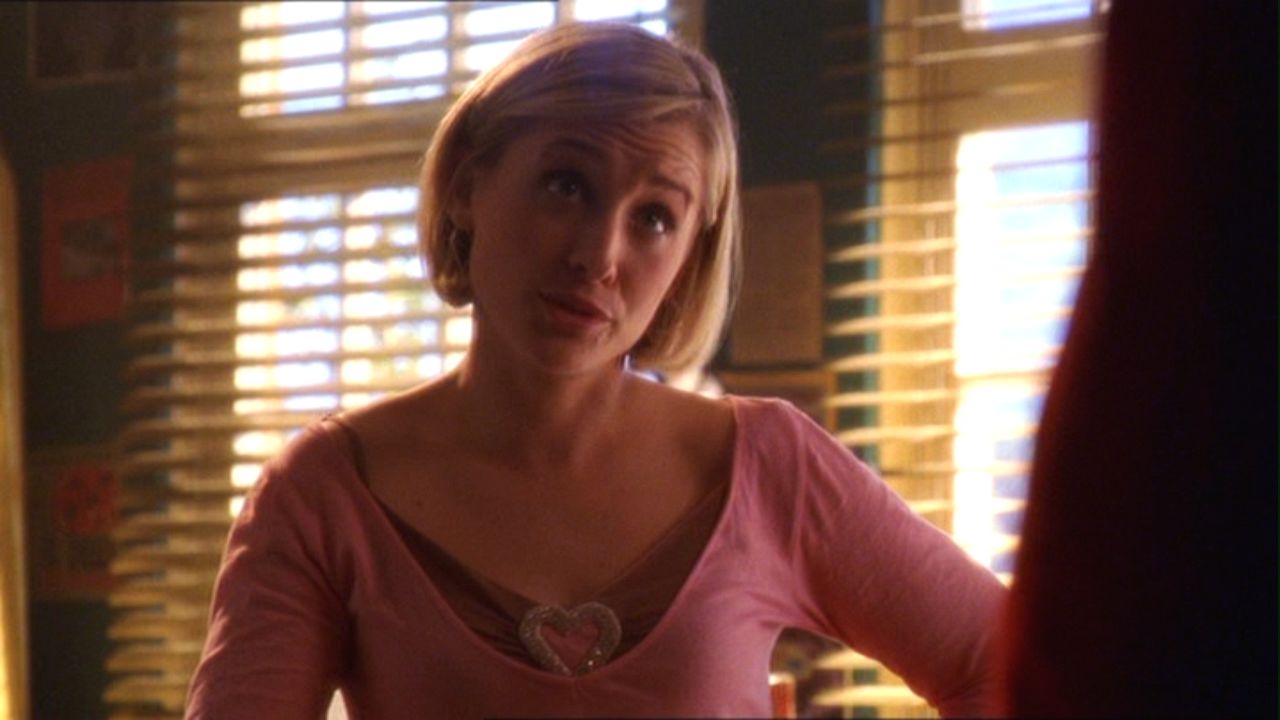 419Smallville1103.jpg