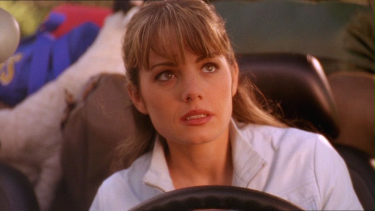 422Smallville1264.jpg