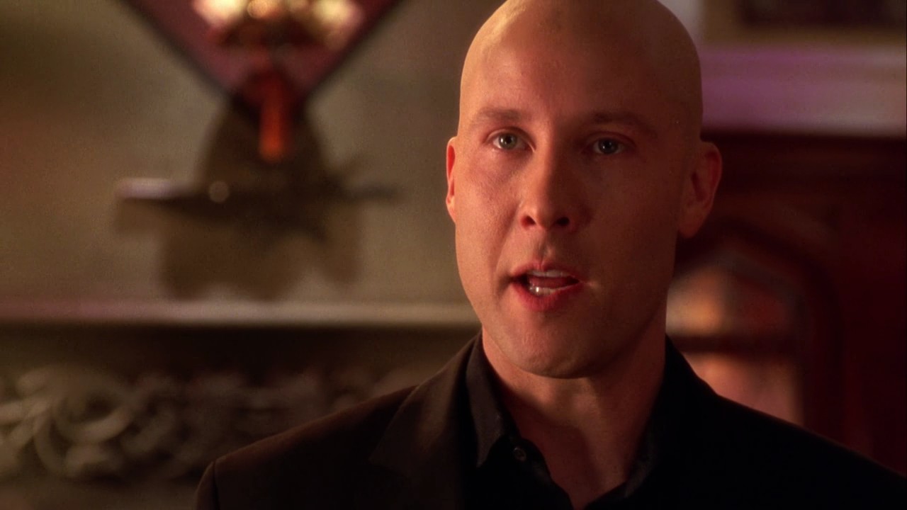 622Smallville0105.jpg