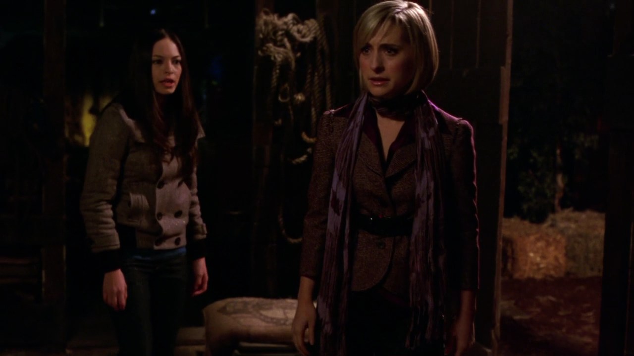 714Smallville0102.jpg